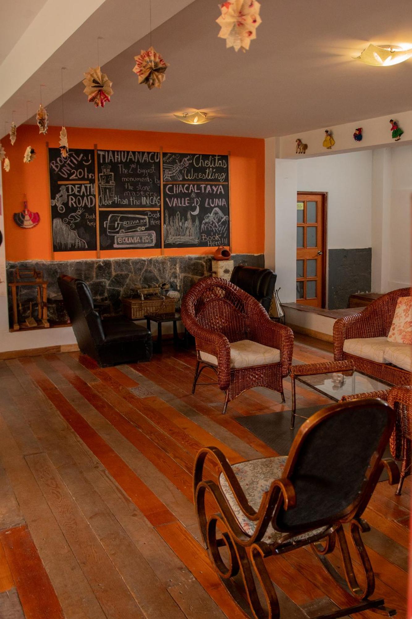 Anata Hostal Ла-Пас Экстерьер фото